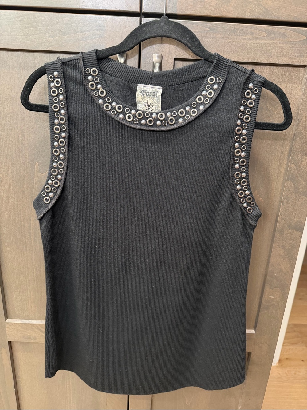 Vocal Black Sleeveless Knit Tank Top with stud and grommet Trim NWT Size Large